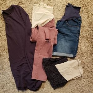 Maternity Group of Clothing 🤰